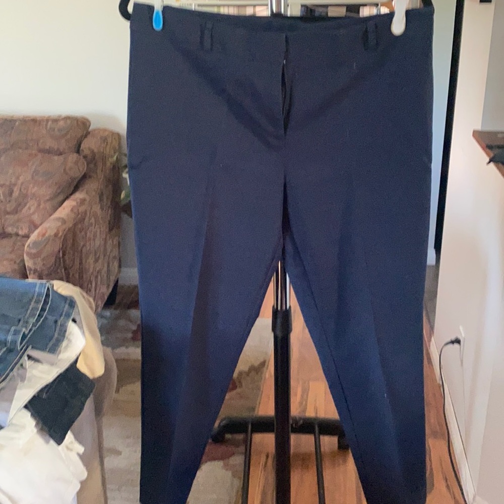 Anne Klein ankle cut trousers